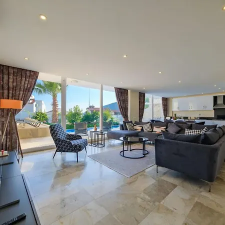 Lumiere 1, Located In The Kiziltas Area Of Kalkan, 8 Guests *